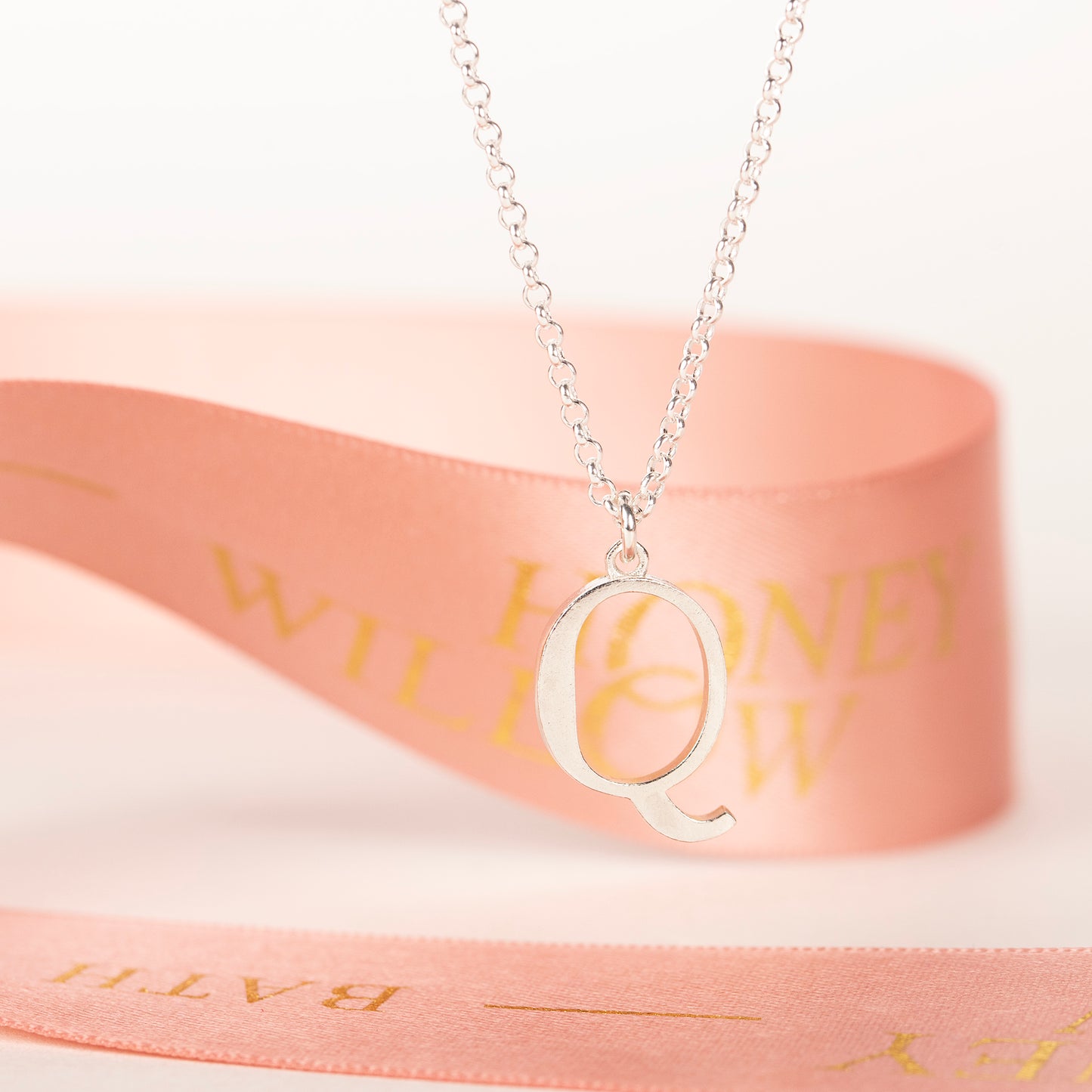 Q Initial Charm Necklace - Silver