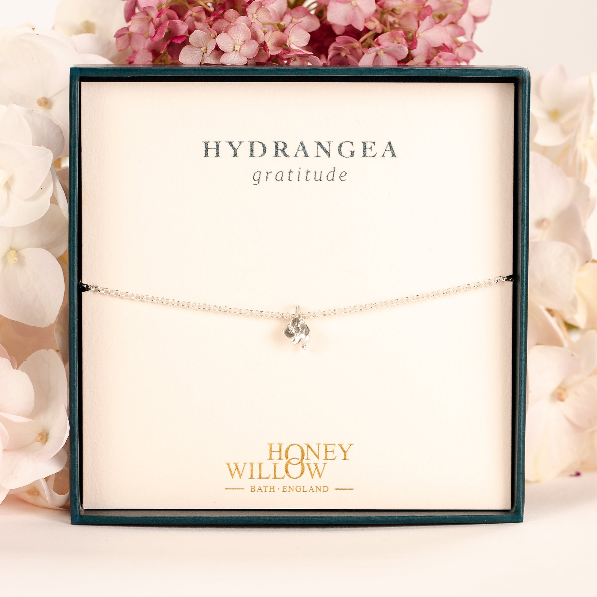 Delicate Hydrangea Flower & Pearl Bracelet - Gratitude - Silver