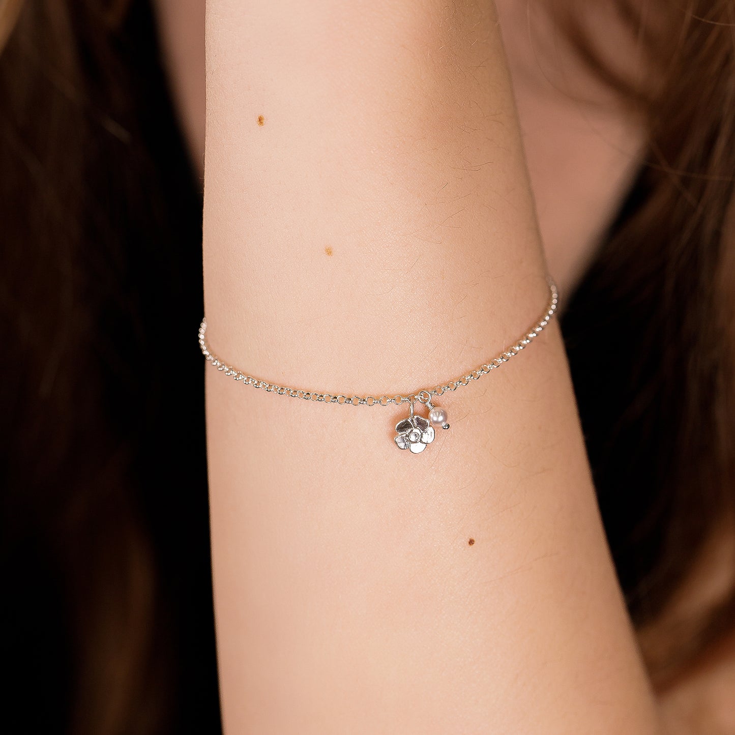 4th Anniversary Gift - Delicate Geranium & Pearl Bracelet - Silver