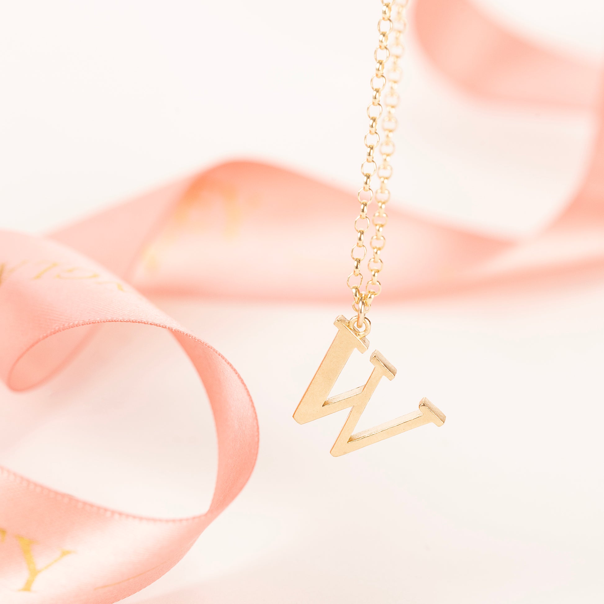 W Initial Letter Necklace - 9kt Gold