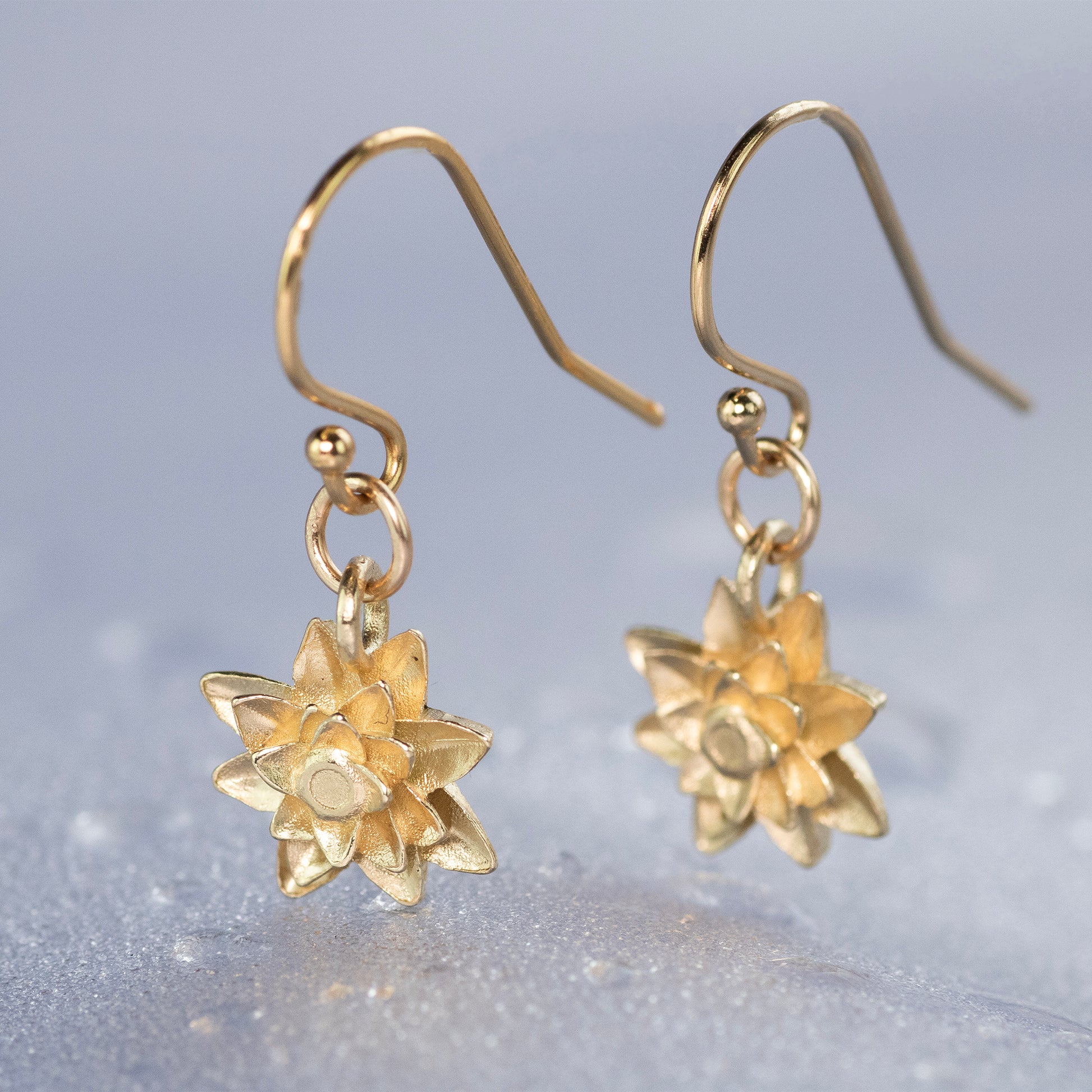 Water Lily Earrings - 9kt Gold