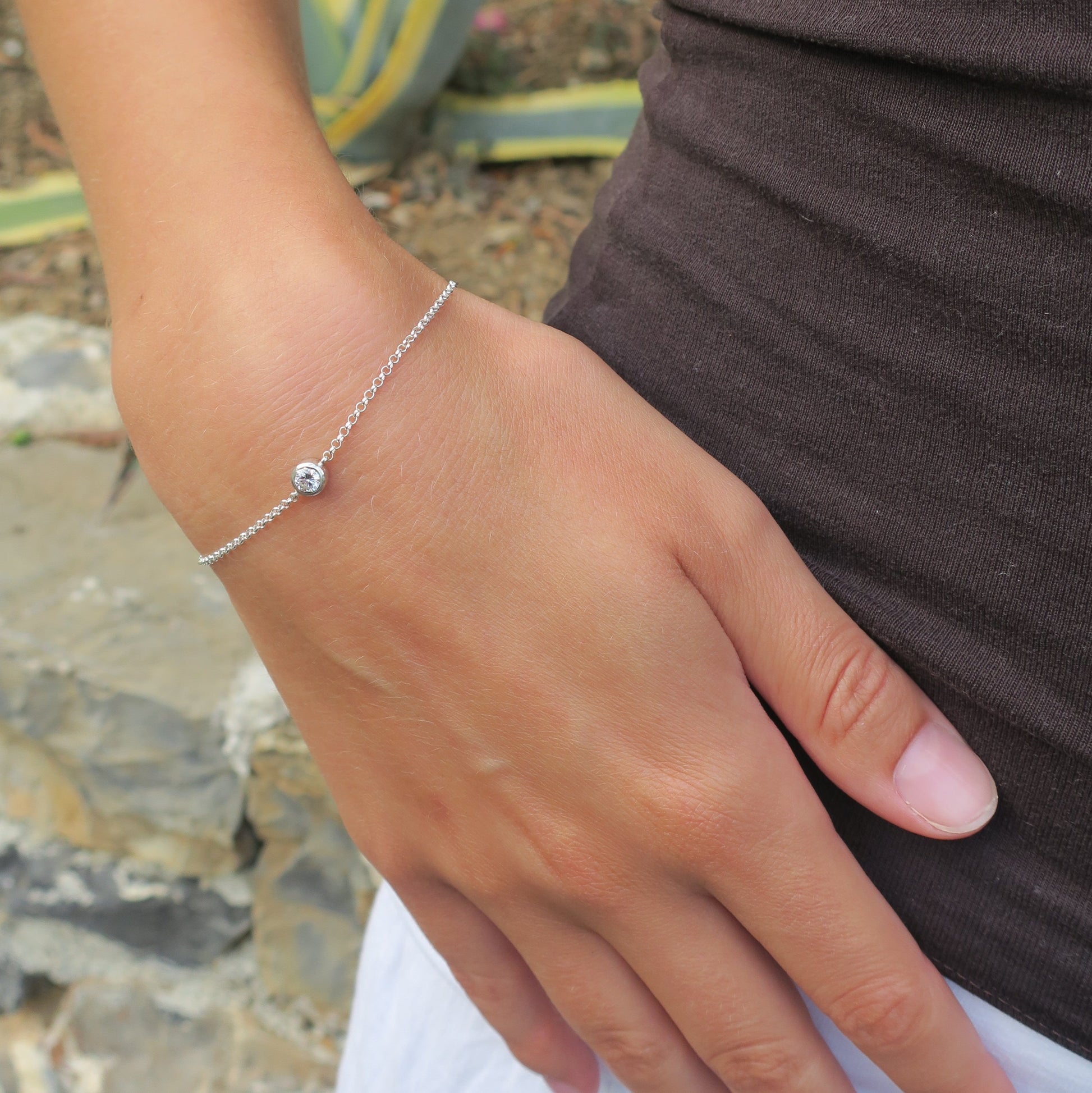 single diamond bracelet
