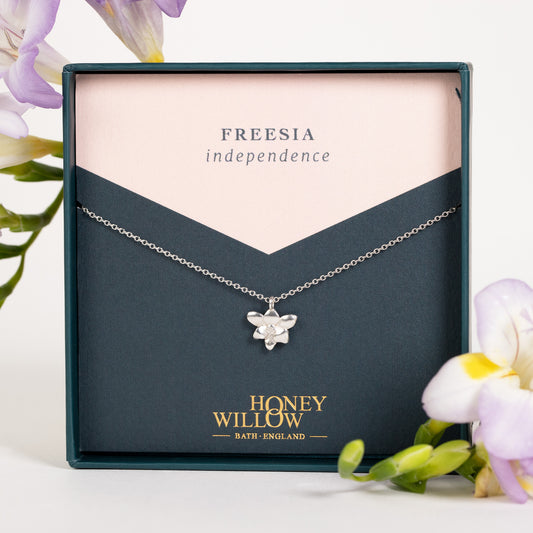 freesia flower necklace