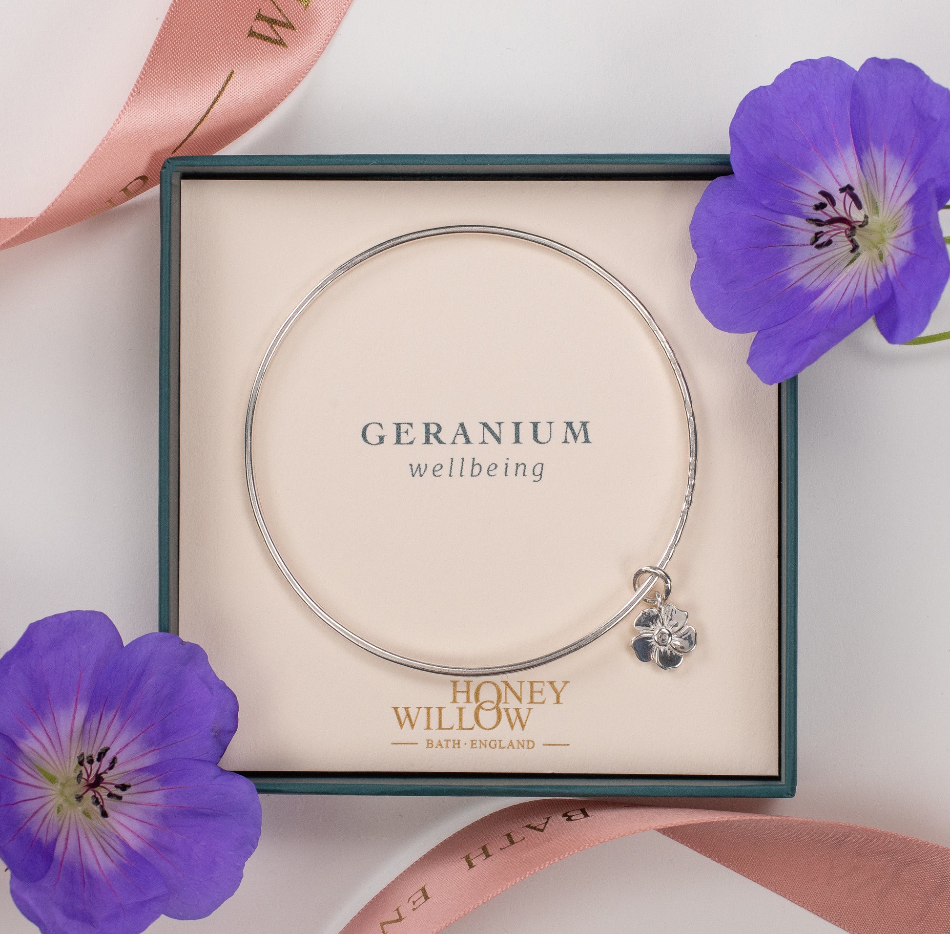 geranium bangle