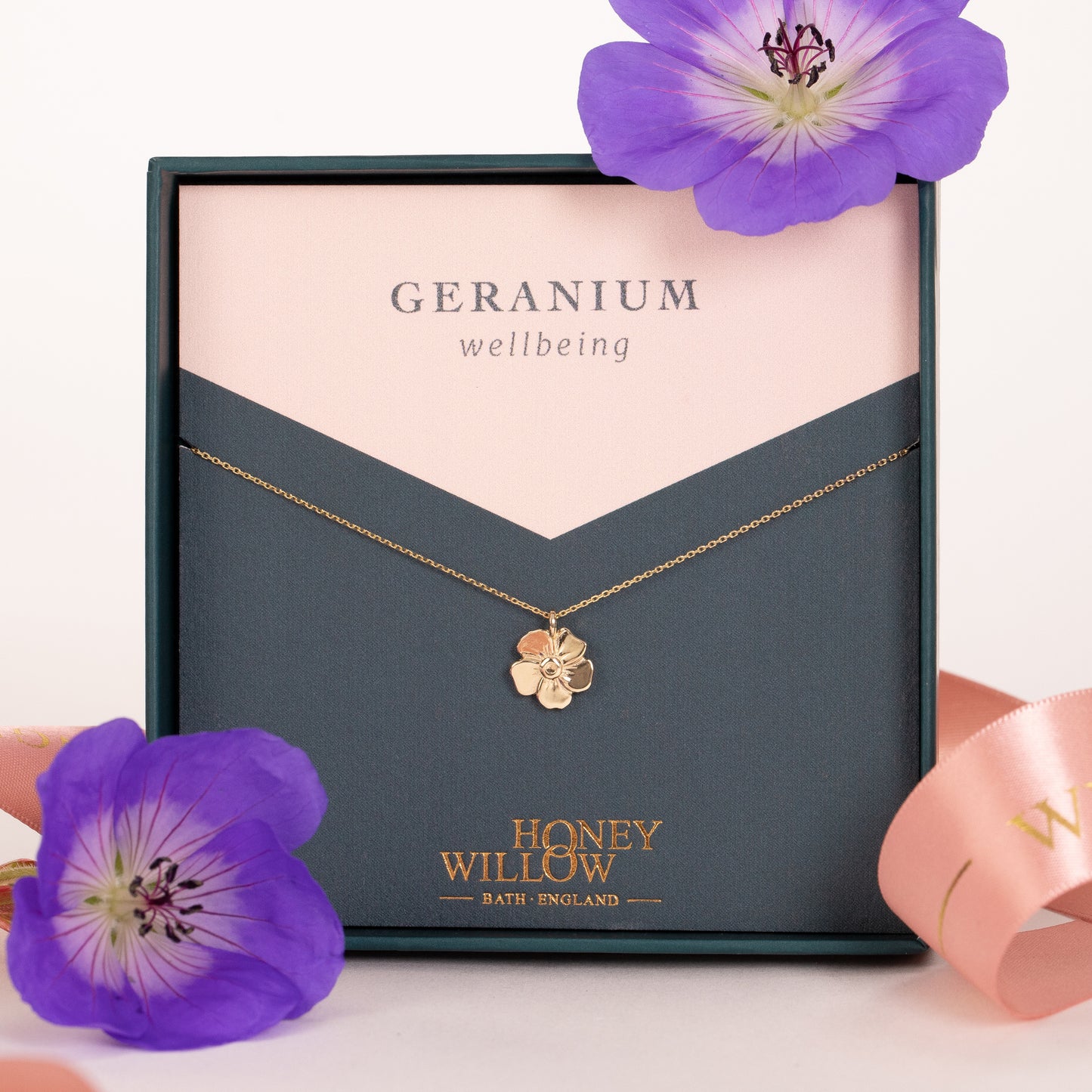 geranium necklace