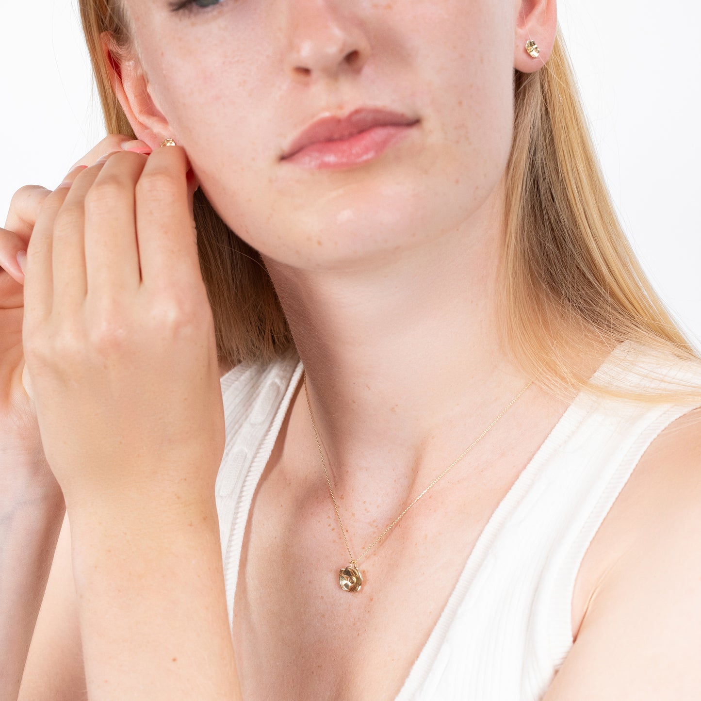 poppy flower necklace