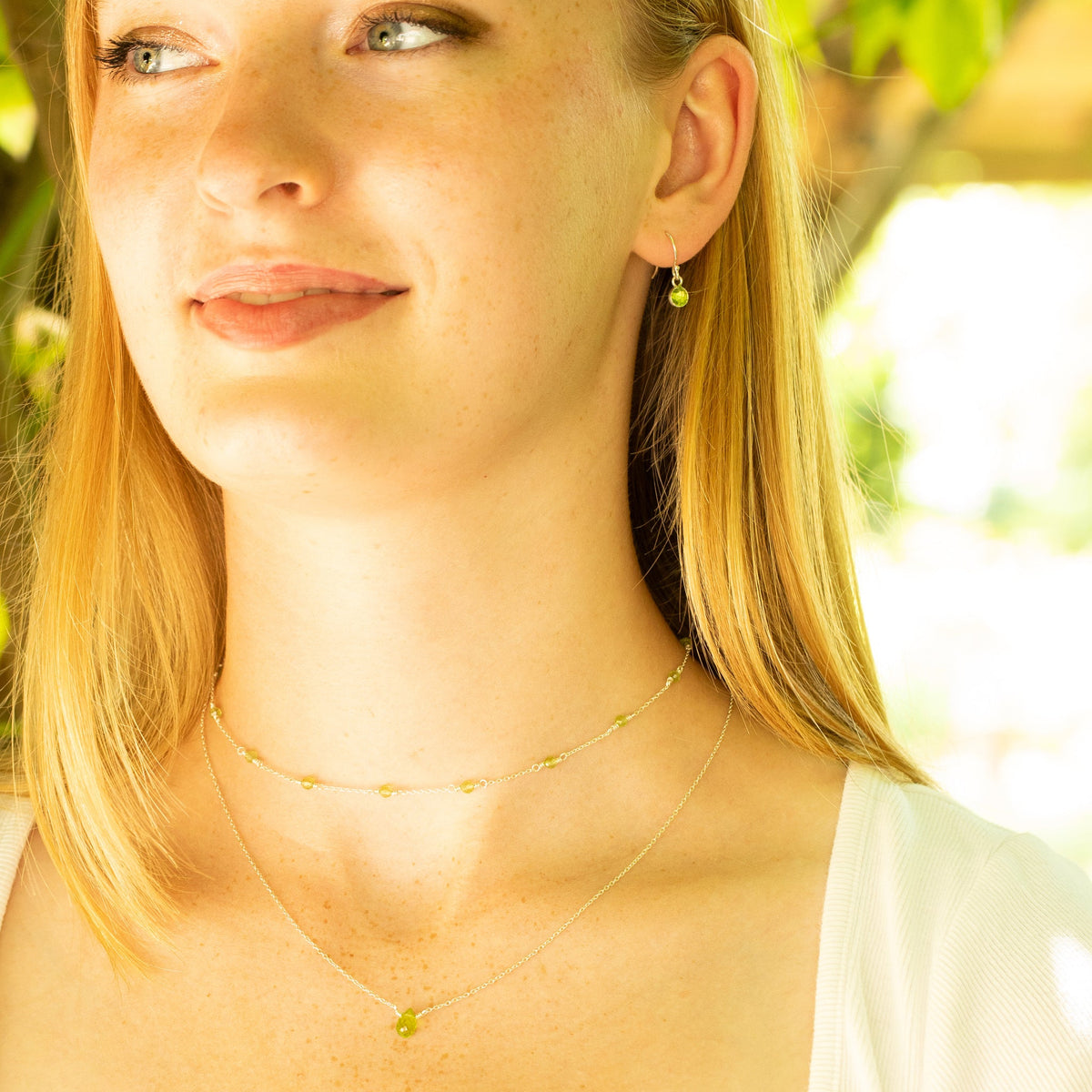 dainty peridot jewellery