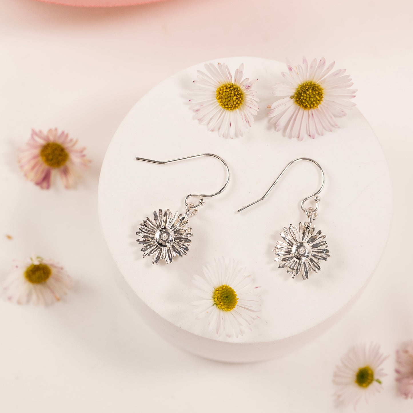 daisy diamond earrings
