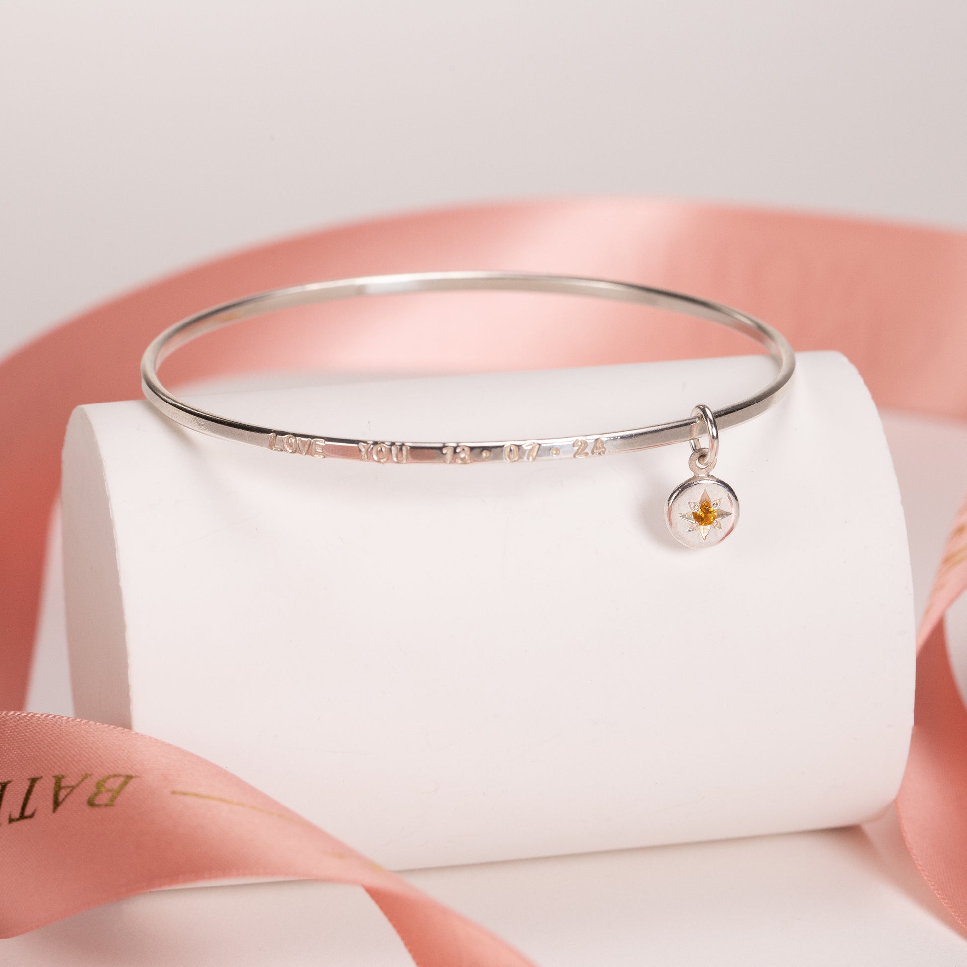 star set bangle