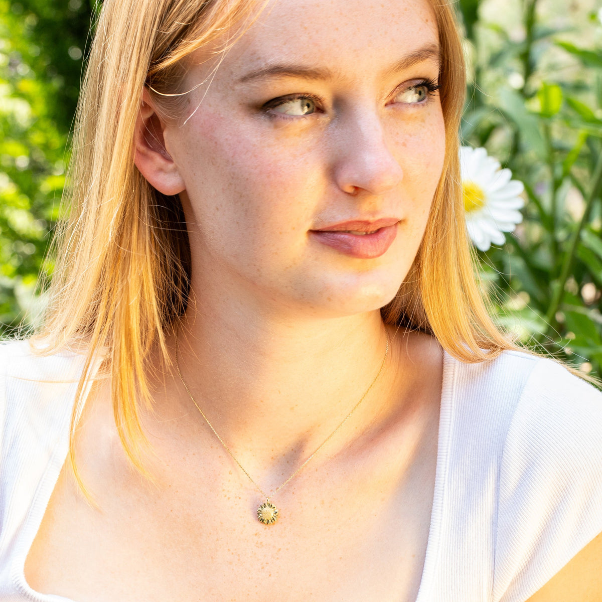 9ct sunflower necklace