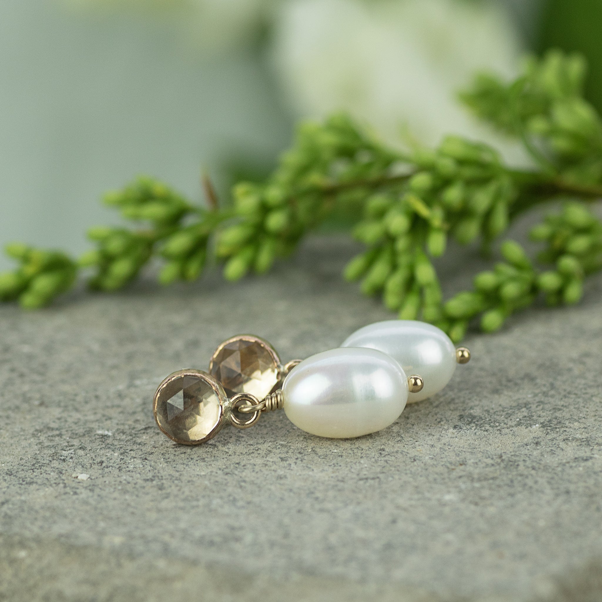 Green pearl clearance stud earrings