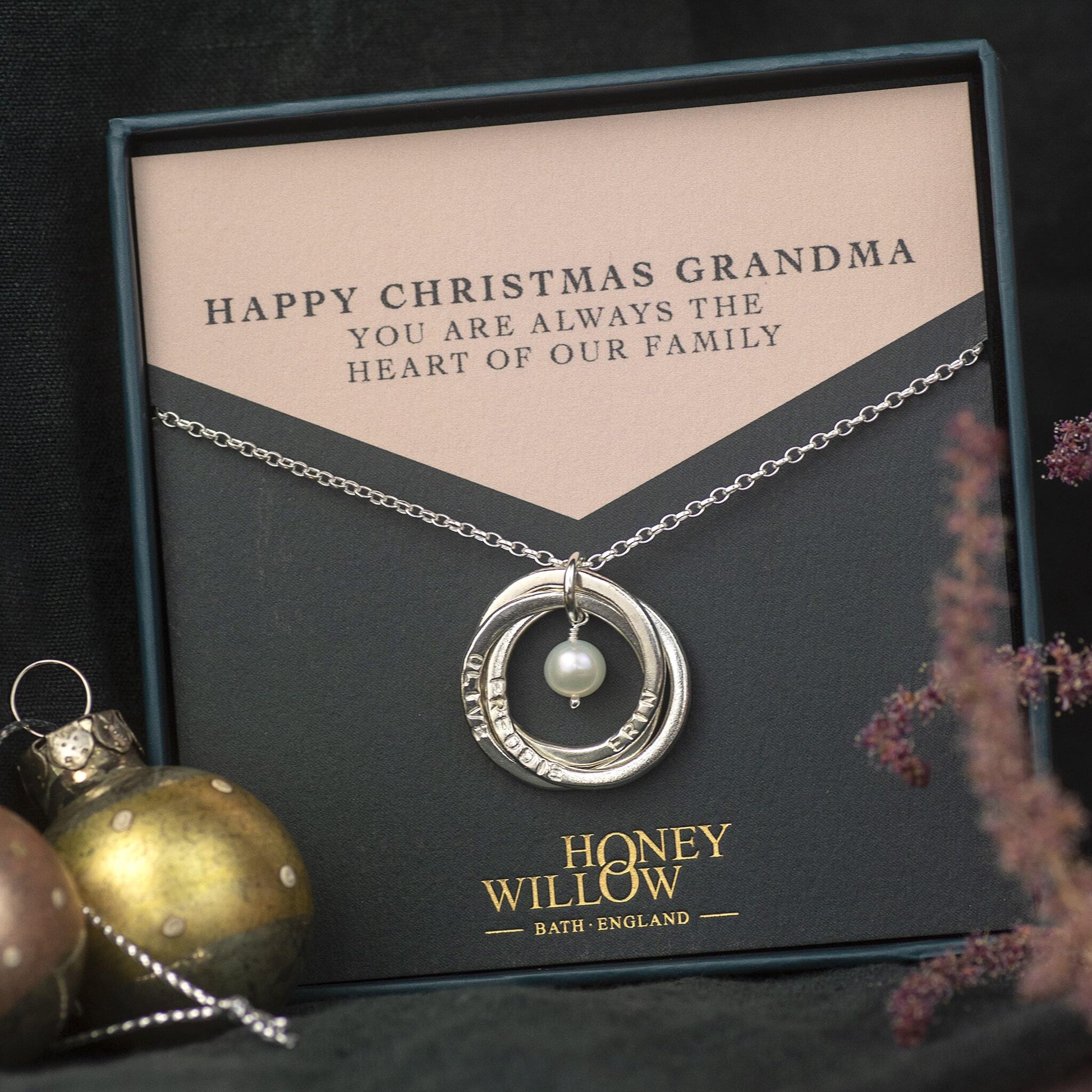 Christmas Gift for Grandma Personalised Silver Link Family Name Birthstone Necklace Hand-Stamped Large 16 inches inch extender