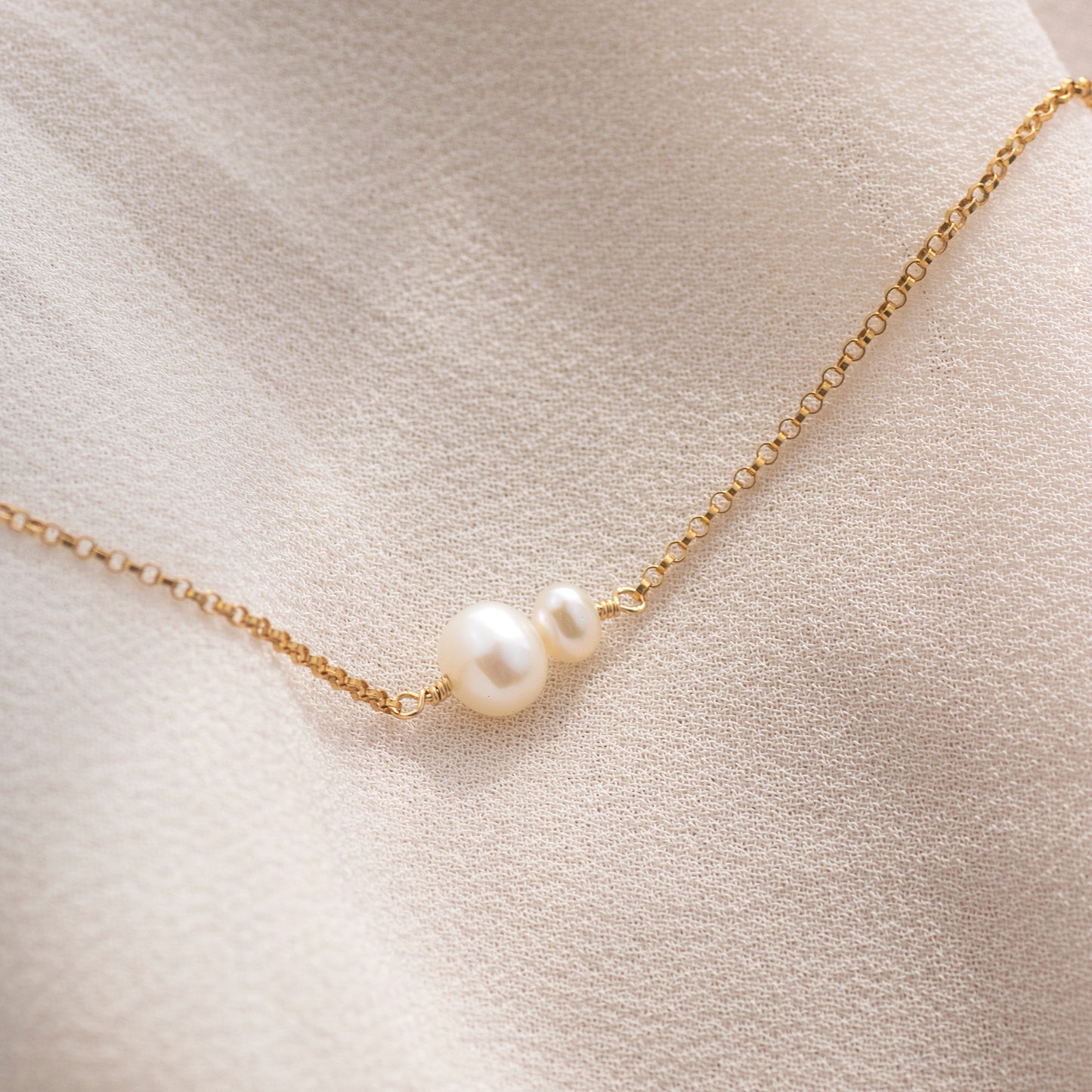 Gift for Friend - Double Pearl Bracelet - Two pearls for Two Friends