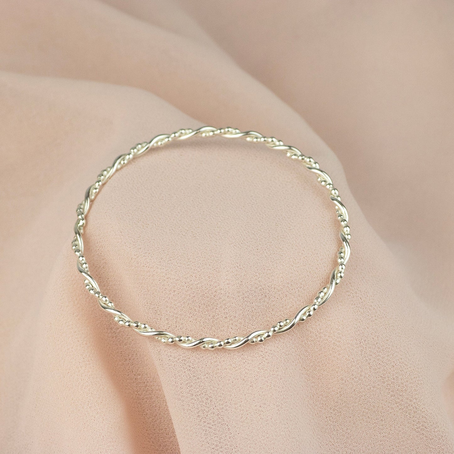 Anniversary Gift - Entwined Bangle - Linked for a Lifetime