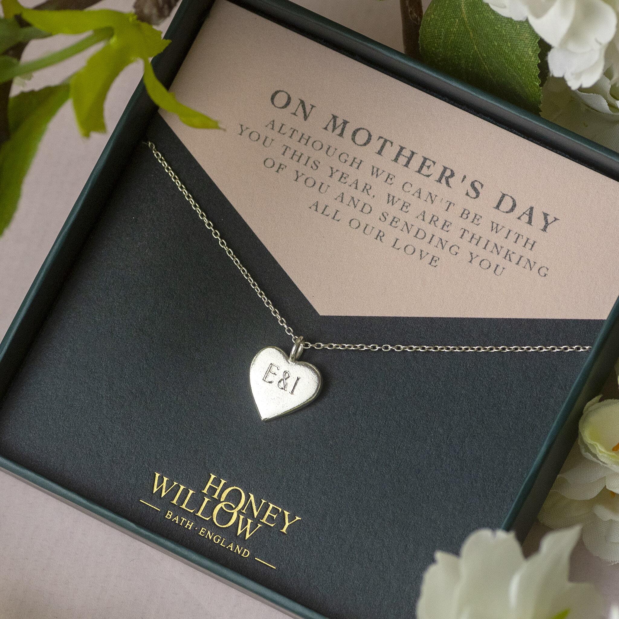 Engraved mothers day on sale necklace