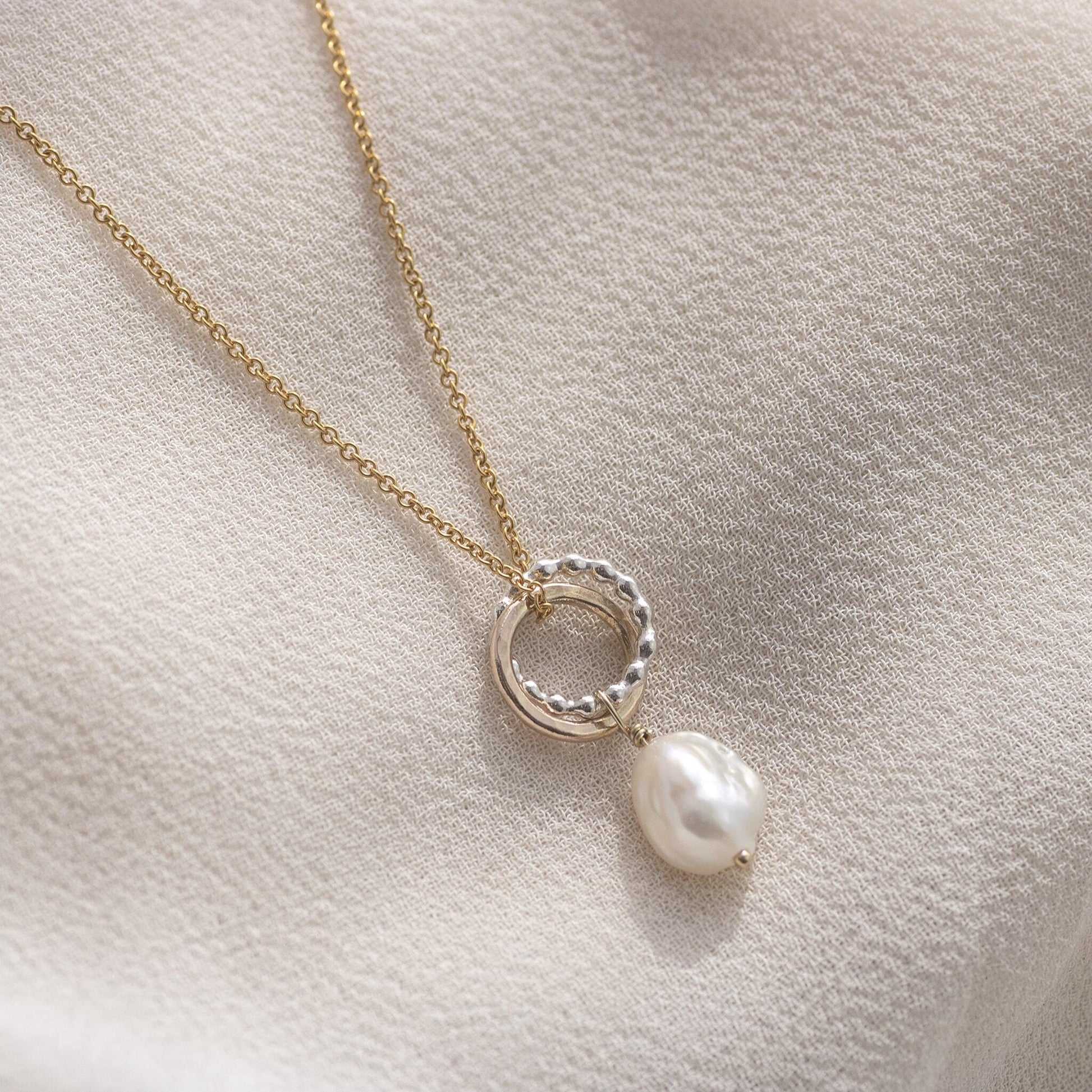 Love Knot Pearl Necklace - Silver & Gold