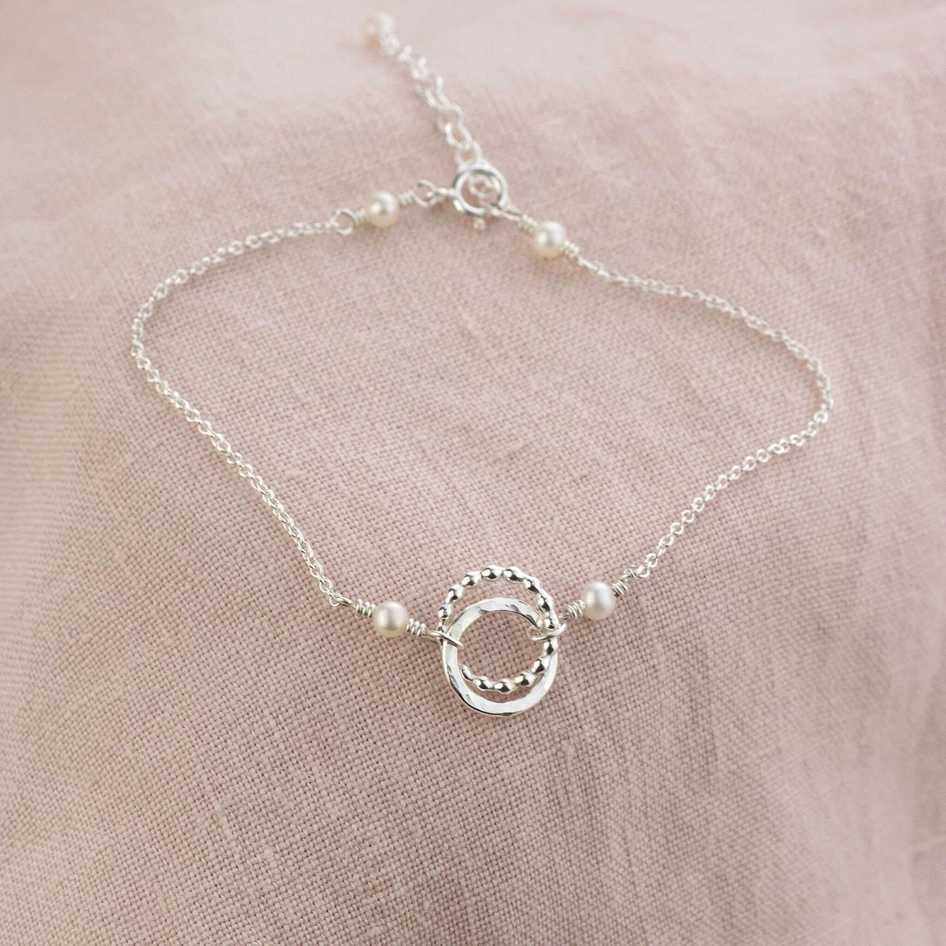 Gift for Friend & Bridesmaid - Love Knot Bracelet - Linked for a Lifetime - Silver